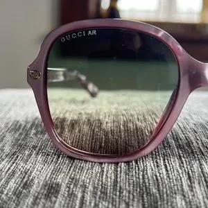 Gucci AR GG 0092S Pearlized Pink Sunglasses Gucci | Accessories | Gucci Ar Gg 092s Pearlized Pink  main image 3